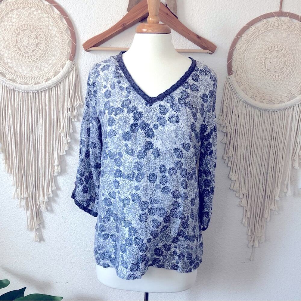 muche et muchette blue and white floral print boho silk blouse M/L